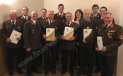 Abschnittsfeuerwehrtag in Haunoldstein mit einigen Ehrungen